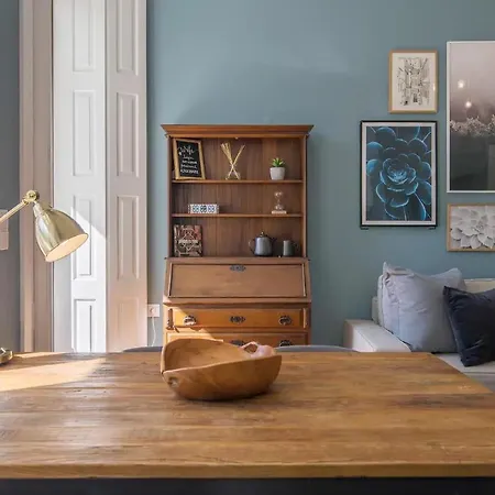 Appartement Location With Garden & Equipped Kitchen Porto